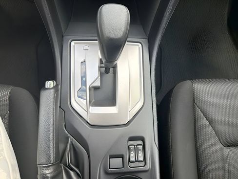 Used 2018 Subaru Impreza 2.0i Premium w/ Eyesight & BSD & Rcta AWD/4WD image 18