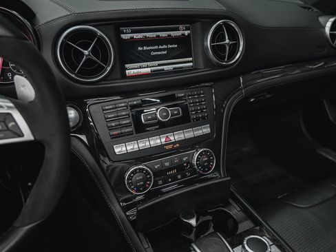 Used 2015 Mercedes-Benz SL 63 AMG image 62