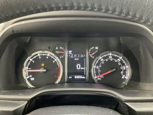 Used 2021 Toyota 4Runner TRD Off-Road image 8