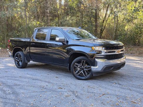 Used 2021 Chevrolet Silverado 1500 LT image 1