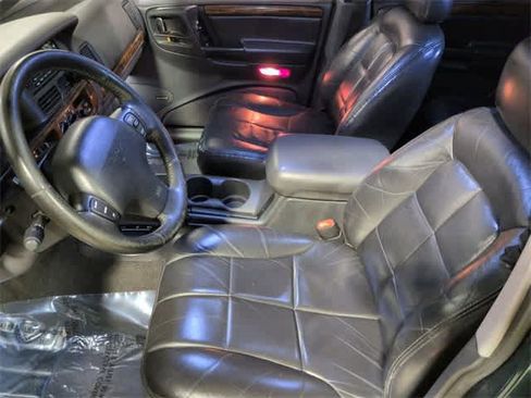 Used 1996 Jeep Grand Cherokee Limited image 16