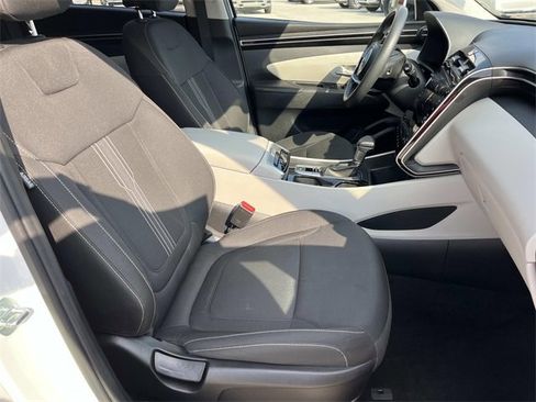 Used 2024 Hyundai Tucson SEL image 28