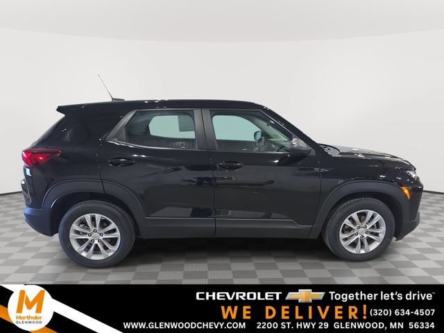 Used 2023 Chevrolet TrailBlazer LS FWD image 1