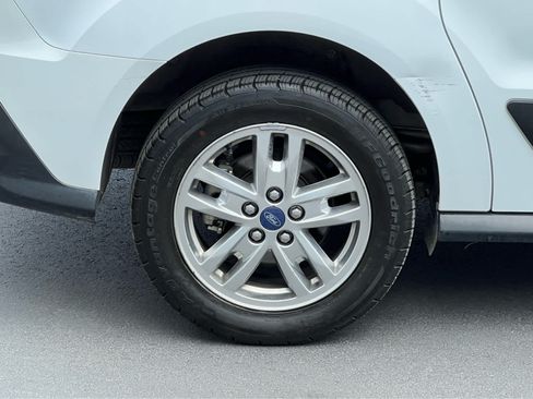 Certified 2019 Ford Transit Connect XLT FWD image 15