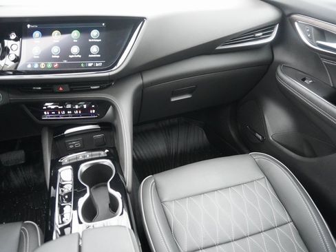 Used 2022 Buick Envision Avenir w/ Safety Package image 31