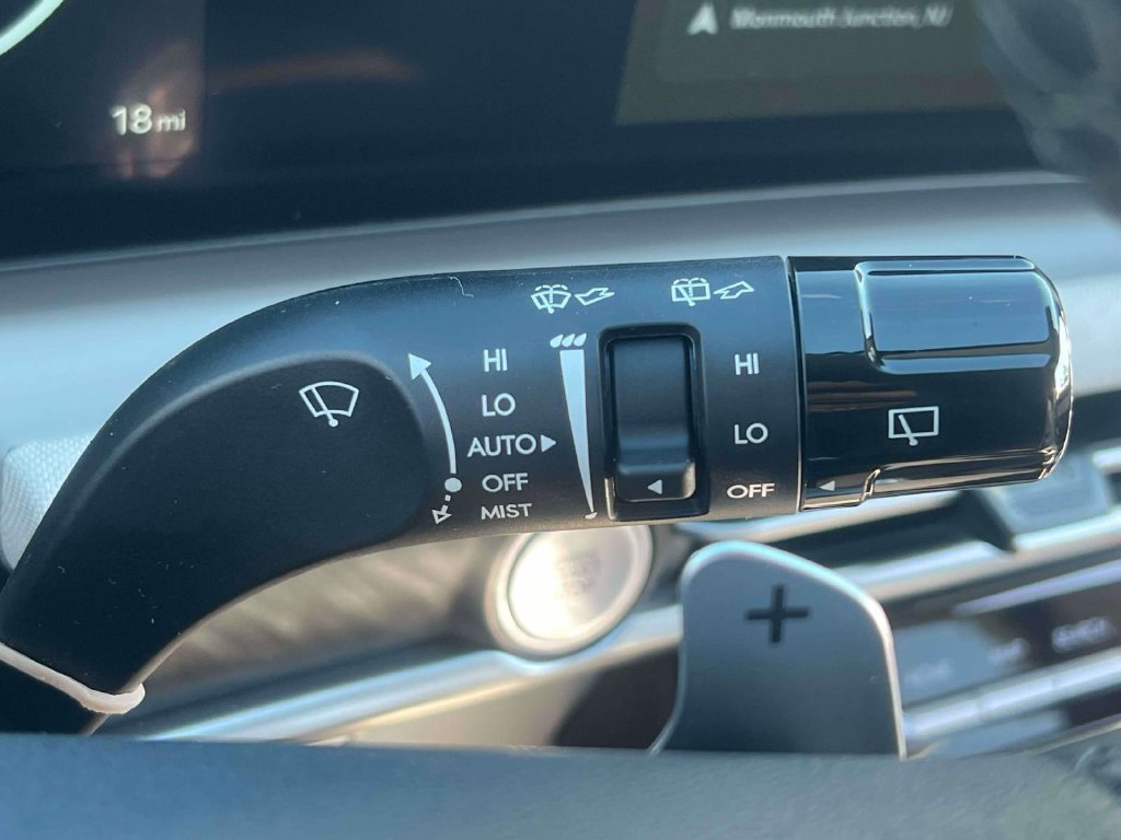 New 2026 Hyundai Tucson Limited AWD/4WD image 15