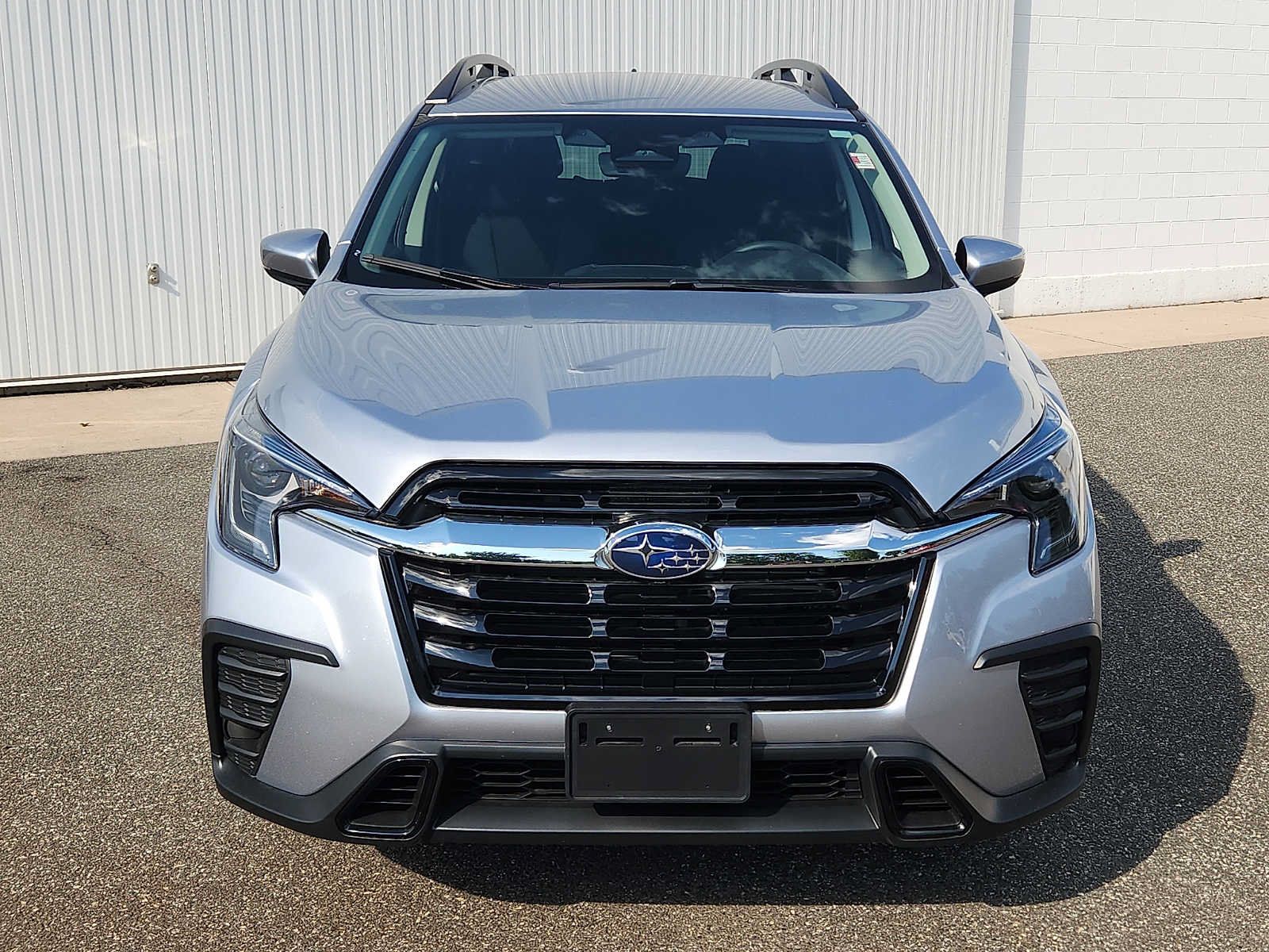 Used 2025 Subaru Ascent Premium AWD/4WD image 2