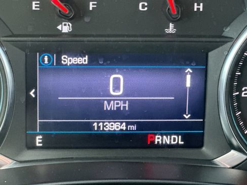 Used 2022 Chevrolet Equinox RS FWD image 15