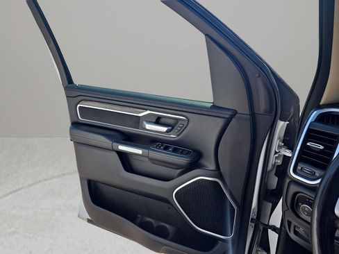 Used 2020 RAM 1500 Laramie image 13