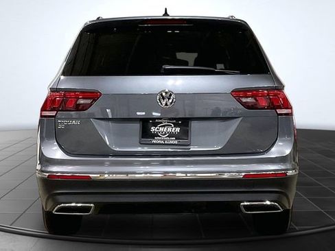 Used 2021 Volkswagen Tiguan SE R-Line image 4