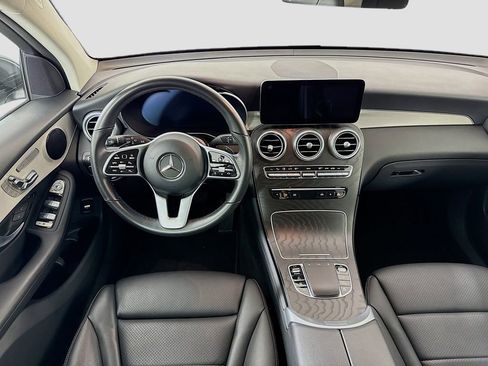 Used 2022 Mercedes-Benz GLC 300 GLC 300 image 21