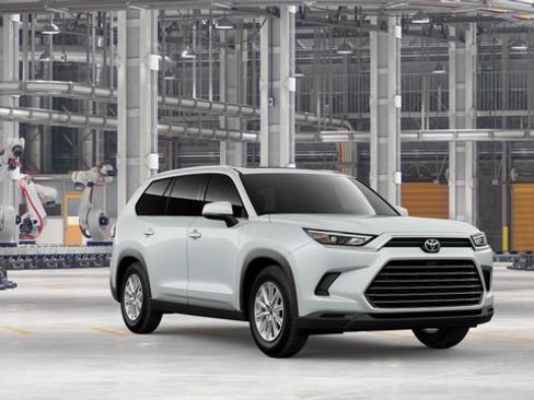 New 2026 Toyota Grand Highlander XLE FWD image 17
