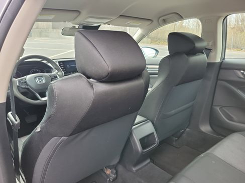 Used 2019 Honda Accord LX image 15