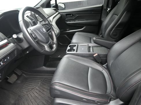 Used 2025 Honda Odyssey Sport-L image 11