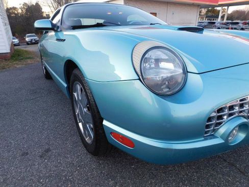 Used 2002 Ford Thunderbird Deluxe image 21