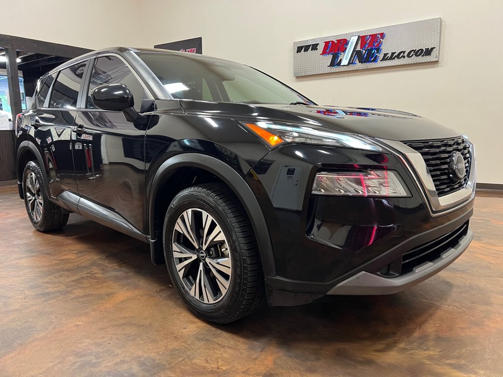 Used 2023 Nissan Rogue SV FWD image 3