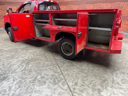 Used 2018 Ford F350 XL w/ Power Equipment Group image 24