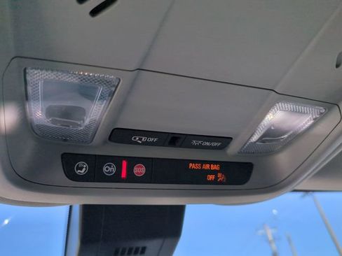Used 2024 Chevrolet Equinox LT w/ LPO, Floor Liner Package FWD image 23