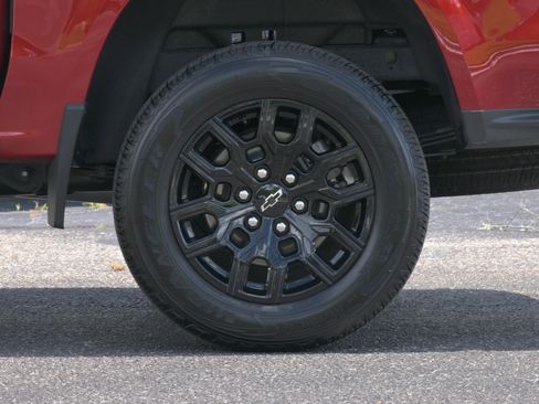 Used 2026 Chevrolet Colorado W/T w/ WT Custom Package RWD image 31