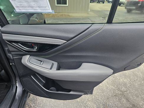 Used 2022 Subaru Outback Onyx Edition XT image 17