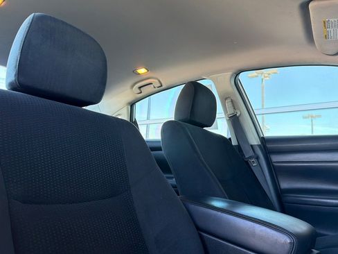 Used 2015 Nissan Altima 2.5 SV FWD image 18