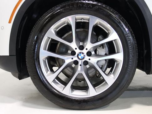 Used 2024 BMW X5 xDrive40i w/ Premium Package AWD/4WD image 82