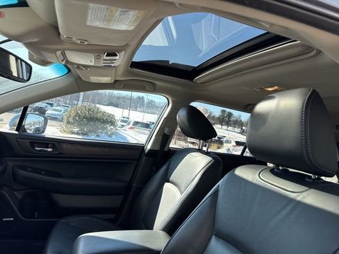 Used 2015 Subaru Outback 2.5i Limited image 25