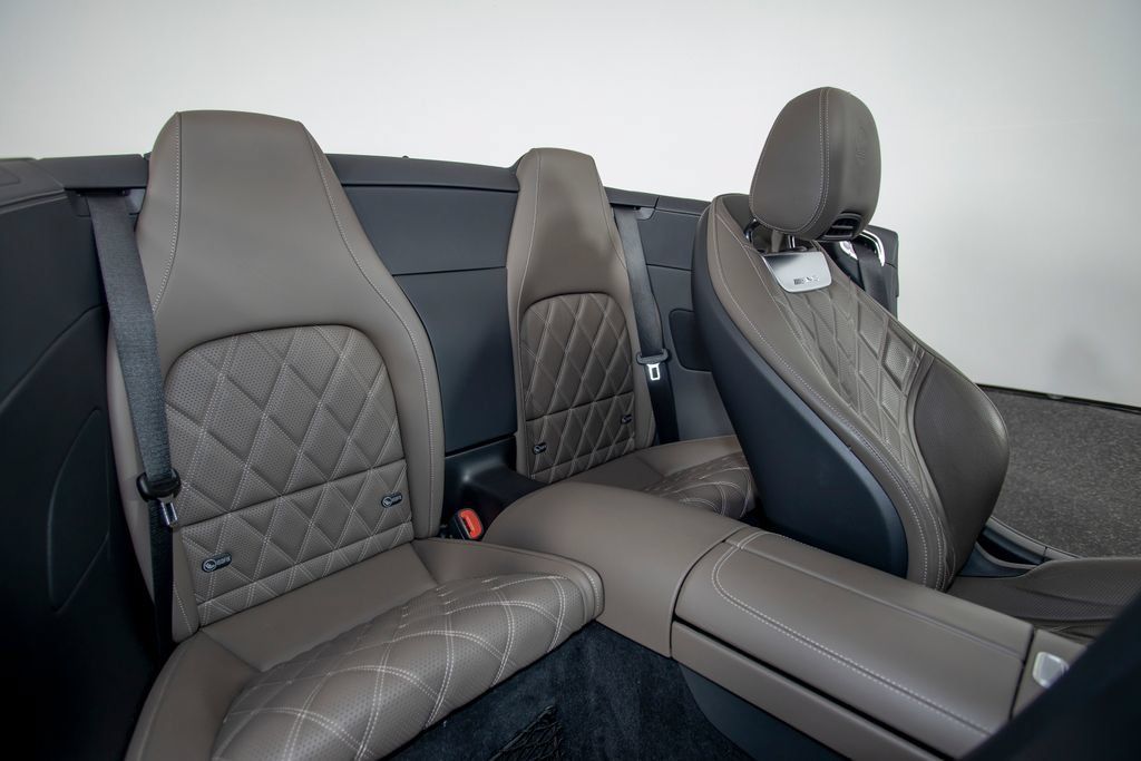 Used 2022 Mercedes-Benz SL 63 AMG 4MATIC image 54