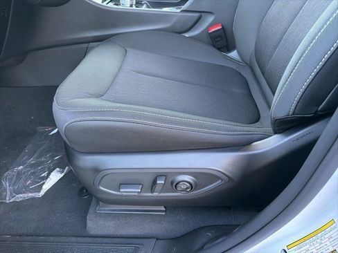 New 2025 Jeep Grand Cherokee Laredo X image 12