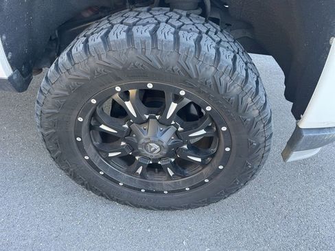 Used 2016 Chevrolet Silverado 1500 LT w/ All Star Edition image 13