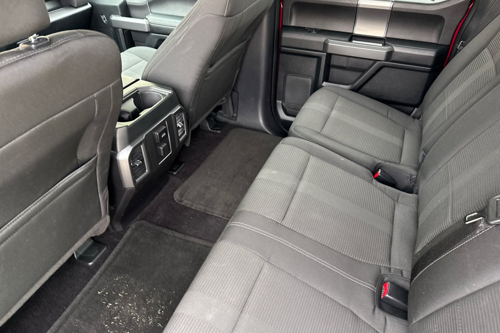 Used 2016 Ford F150 XLT w/ Equipment Group 302A Luxury AWD/4WD image 14