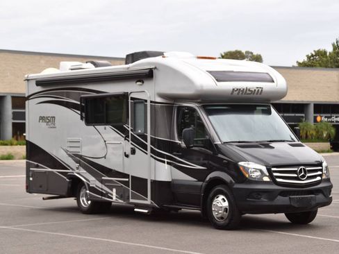 Used 2017 Mercedes-Benz Sprinter 3500 image 8