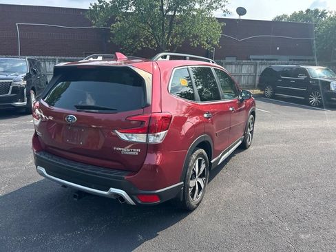 Used 2019 Subaru Forester Touring AWD/4WD image 4