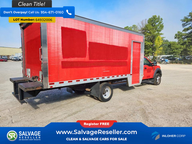 Used 2017 Ford F550 2WD Regular Cab Super Duty image 4