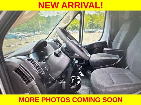 Used 2025 RAM ProMaster 2500 w/ U-Haul Equipment Group FWD image 7