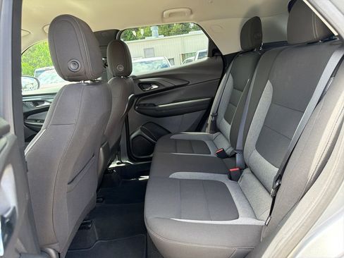 Certified 2025 Chevrolet TrailBlazer LT AWD/4WD image 25