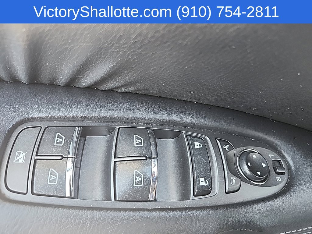 Used 2019 Nissan Armada Platinum AWD/4WD image 25