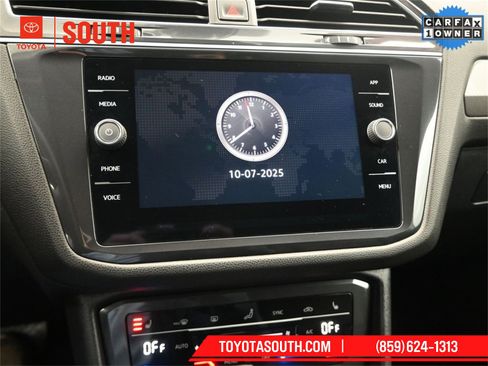 Used 2024 Volkswagen Tiguan SE image 13