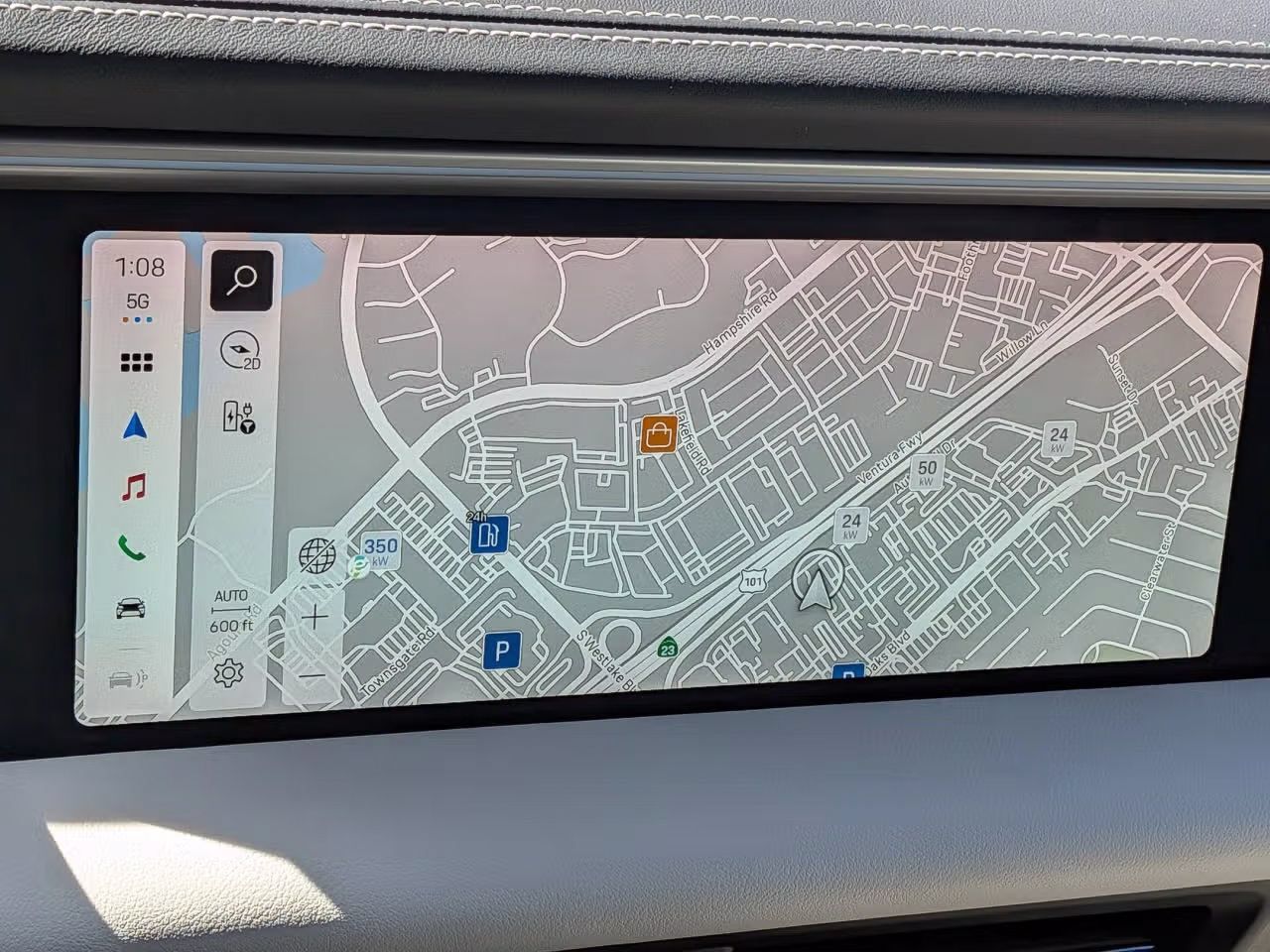 Certified 2026 Porsche Macan Electric RWD image 18