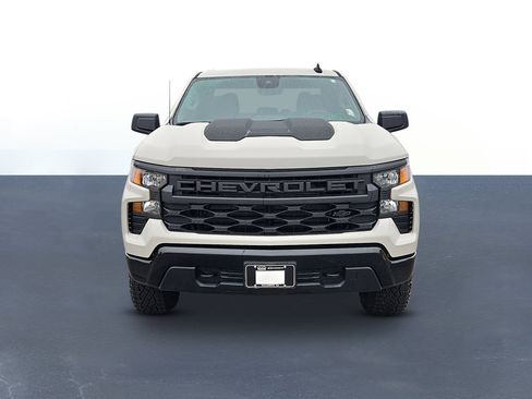 New 2026 Chevrolet Silverado 1500 Custom Trail Boss w/ Dark Appearance Package image 2