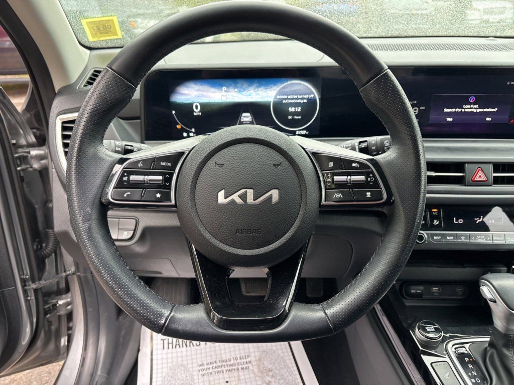 Used 2024 Kia Seltos SX AWD/4WD image 18