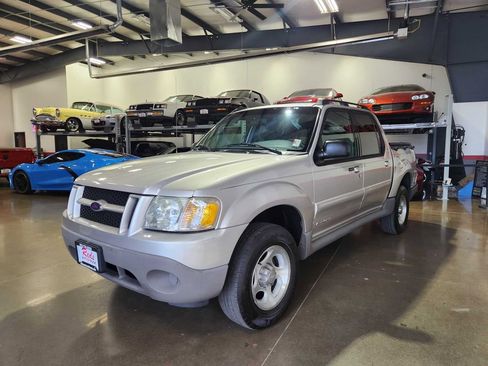 Used 2002 Ford Explorer Sport Trac 4x4 image 31