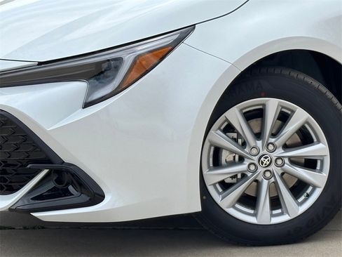 New 2026 Toyota Corolla SE w/ Carpet Mat Package (TMS) image 7