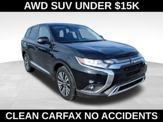 Used 2020 Mitsubishi Outlander SE video 2