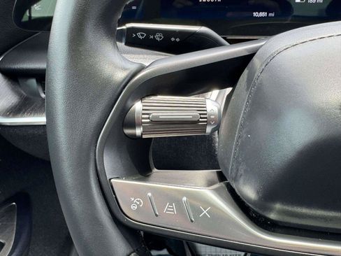 Used 2025 Lucid Air Touring AWD/4WD image 29