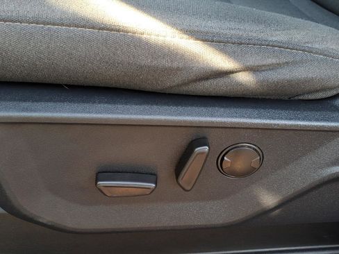 Certified 2022 Ford F150 XLT w/ Equipment Group 302A High image 14