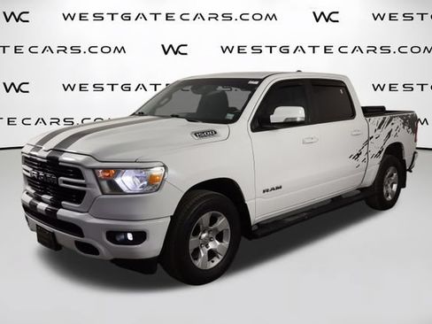 Used 2020 RAM 1500 Big Horn AWD/4WD image 1