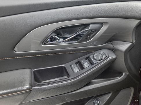 Used 2020 Chevrolet Traverse LT w/ LPO, Floor Liner Package image 15