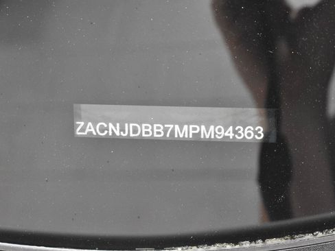 Used 2021 Jeep Renegade Latitude AWD/4WD image 35