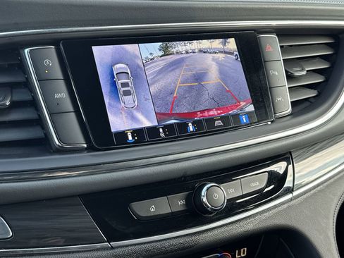 Certified 2024 Buick Enclave Premium image 24